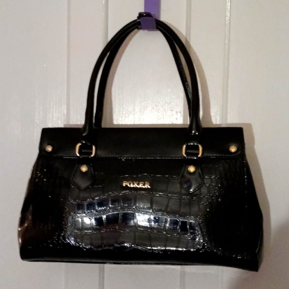 FOXER BLACK GLOSSY BAG